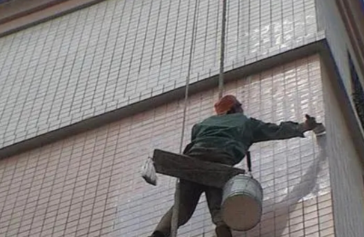 尖扎卫生间漏水维修公司分享下尖扎外墙防水的必要性。